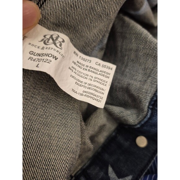 Rock & Republic Denim Vest Star Print Raw Edge Rocker Vest Medium Denim Sz L - Picture 6 of 6